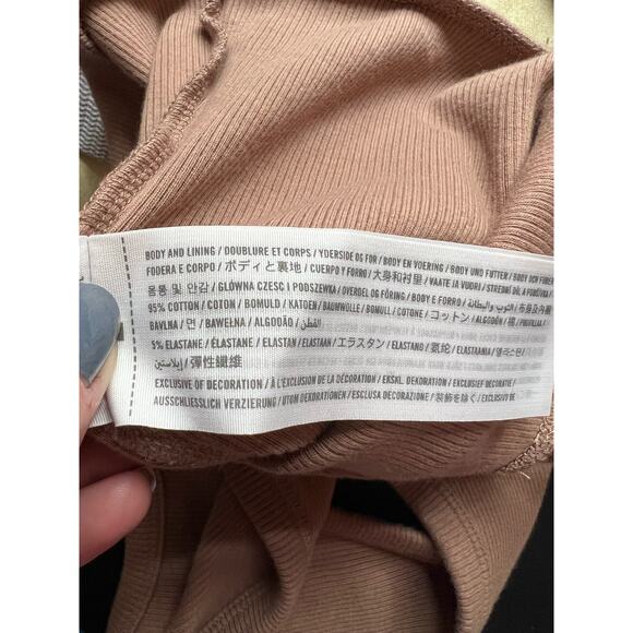 Abercrombie & Fitch Women's Soft Ribbed Bodysuit Racerback Sleeveless Tan SZ XS - Picture 10 of 11